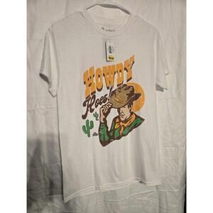 Spencer’s White “Howdy” Graphic Short Sleeve T-Shirt Unisex Size S Funny Cowboy